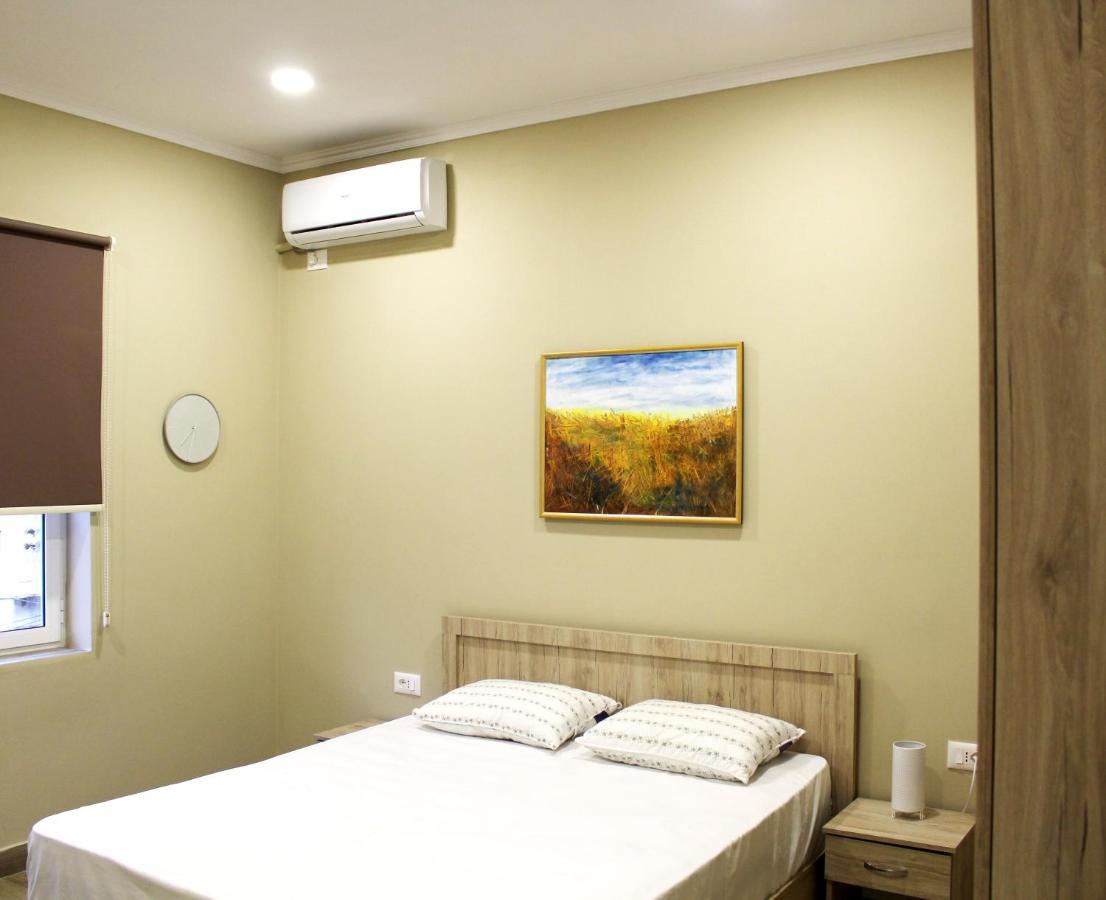 2V1 - Myslym Shyri Apartment Tirana Exterior photo